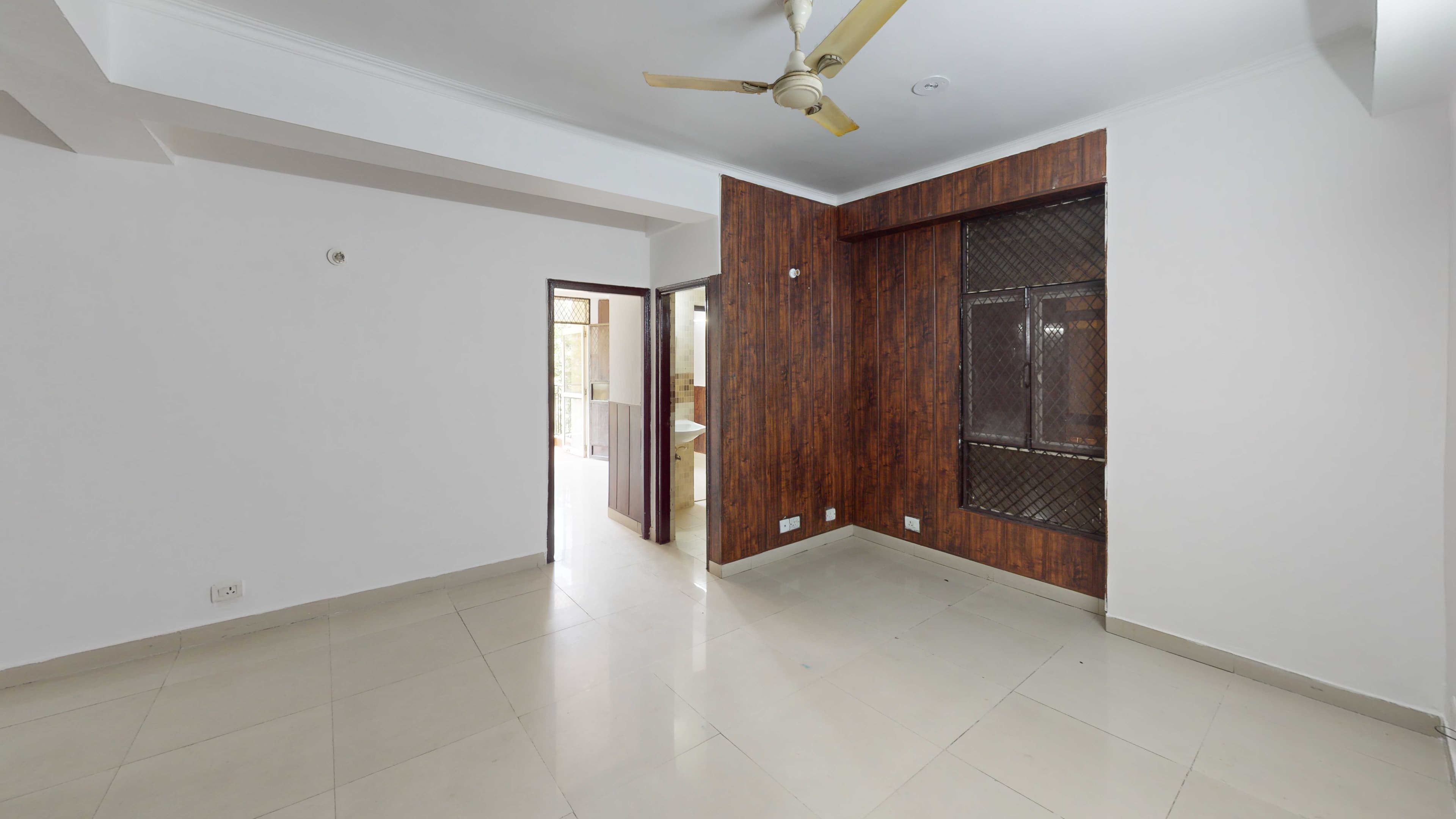 1715342772100-Bedroom (3).jpg