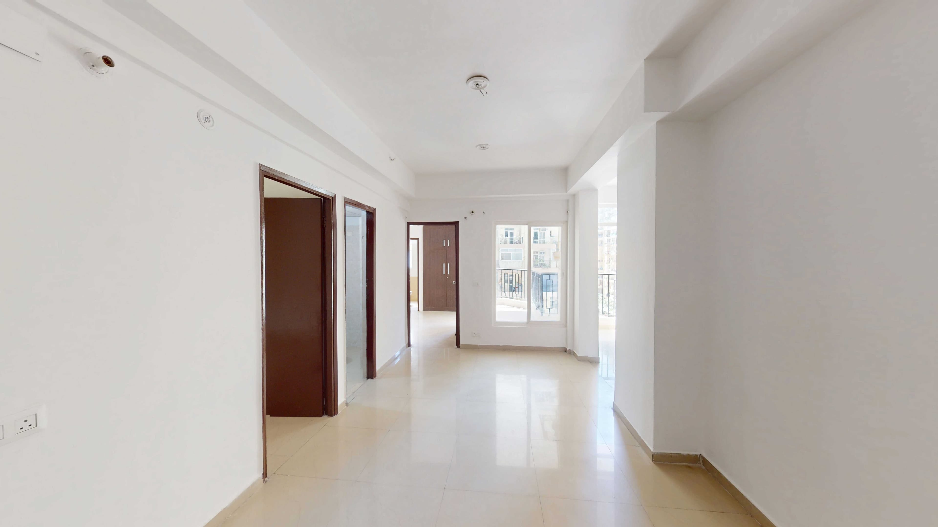 1743424642513-Windsor Paradise (1).jpg