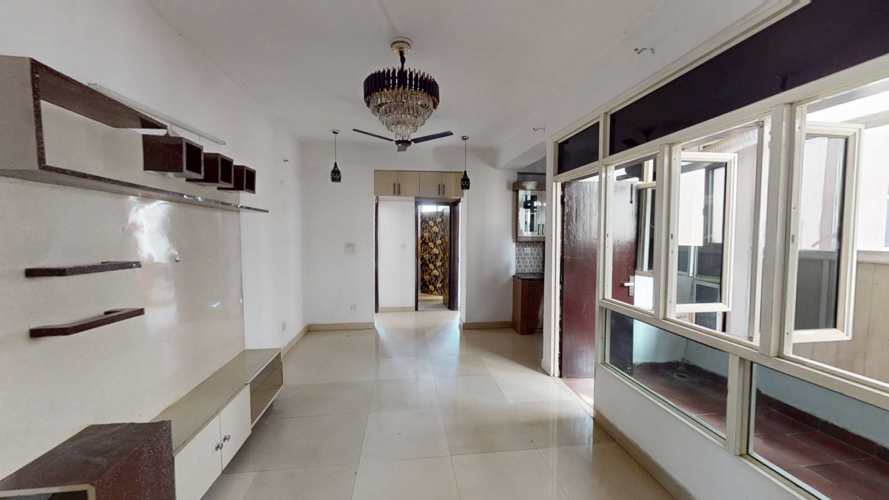 1744460635295-supertech livingston.jpg